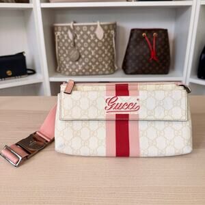 Gucci GG Supreme Belt Bag Rose Pink